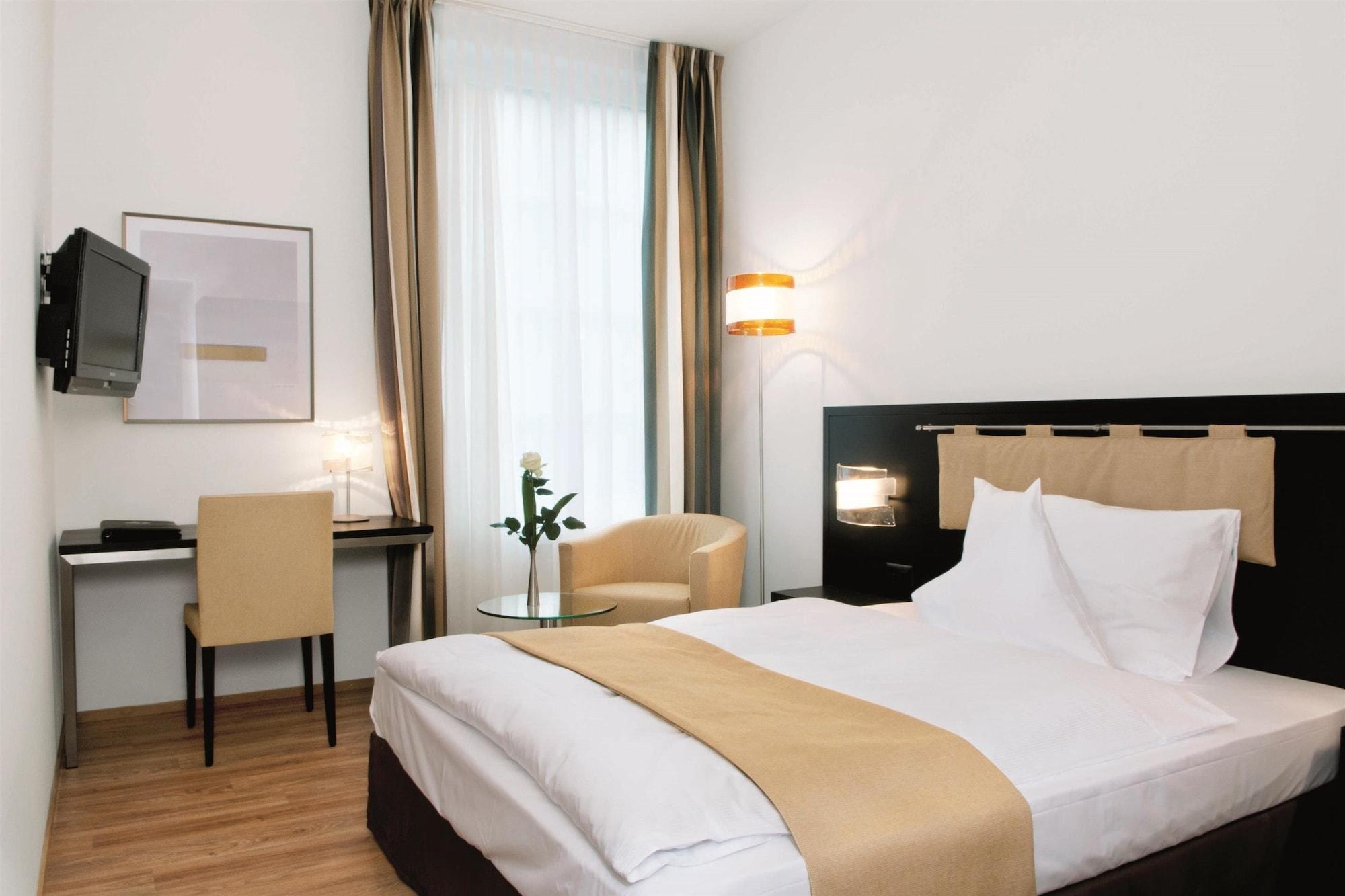Sorell Hotel Tamina - Garni Бад Рагаз Екстериор снимка